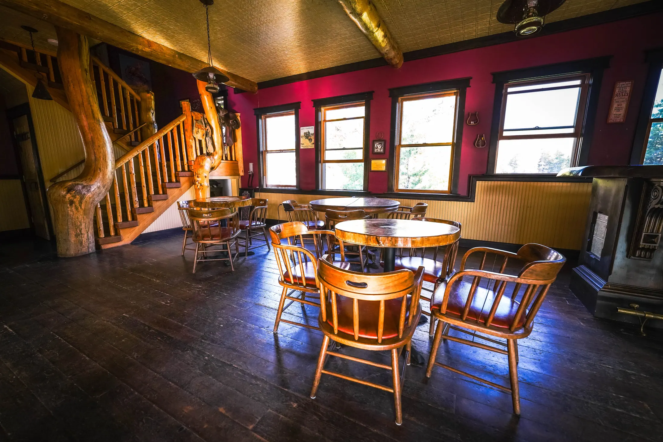The Saloon — 7 of 21